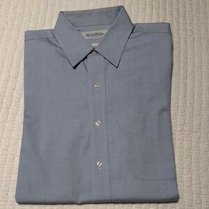 Brooks Brothers Slim Fit Non-Iron Light Blue Dress Shirt 15.5 - 33